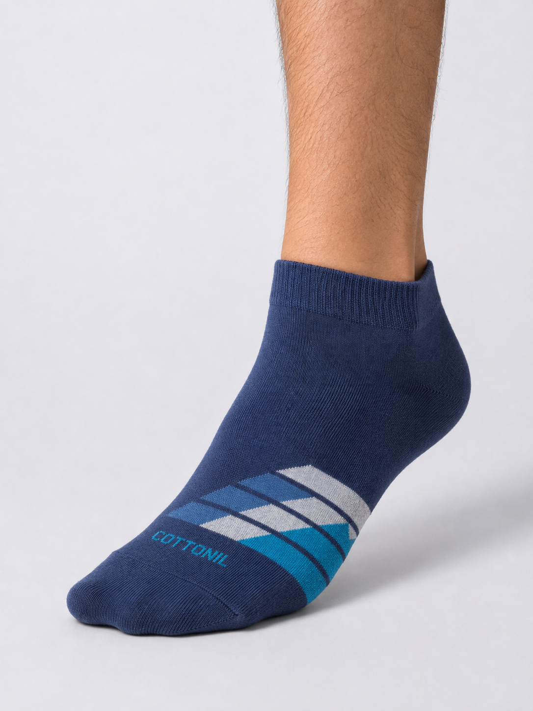 Vector - Men's Cushioned Ankle Socks — Breathable Egyptian Cotton