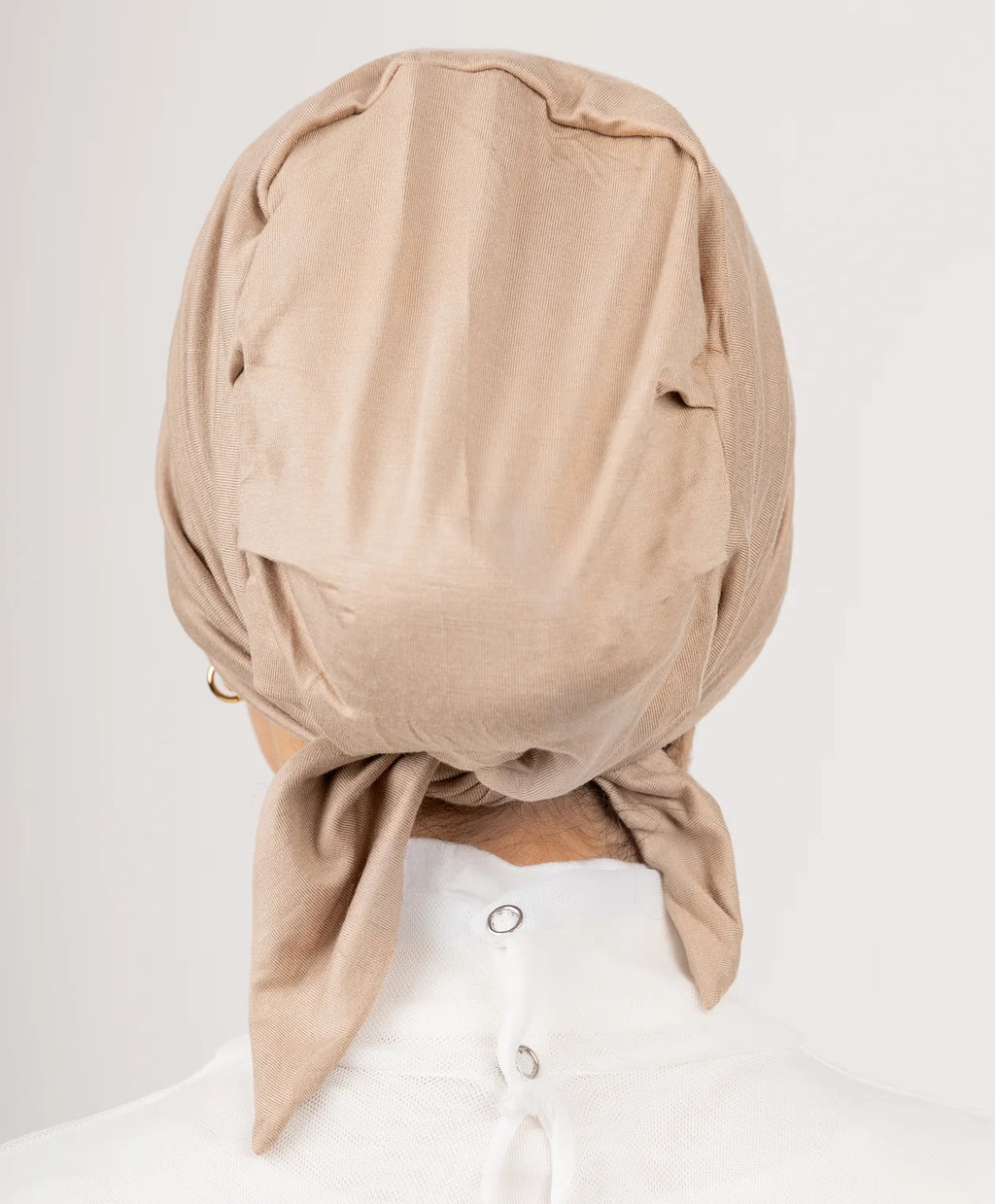 Le Voile No-Thread Underscarf with Tie-Back