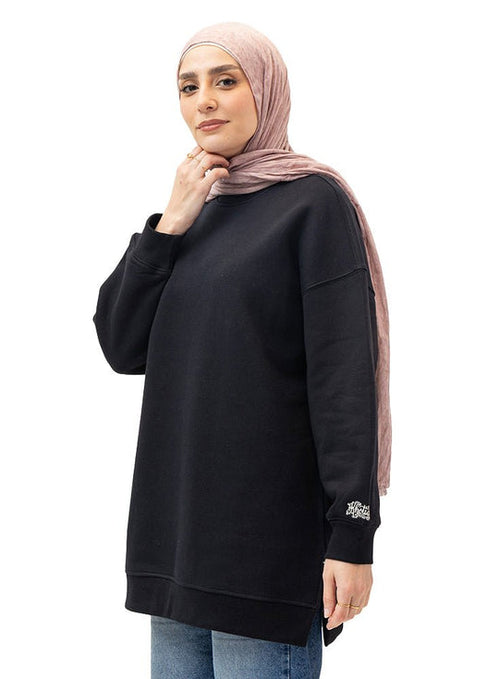 Black Long V-Over Size Sw-Round